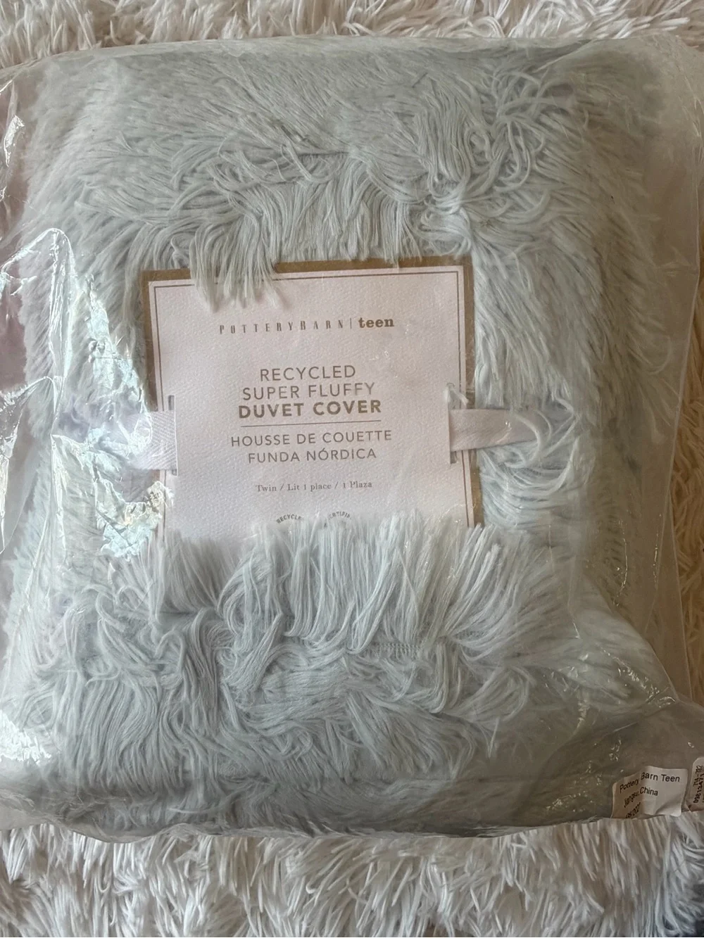 Pottery Barn Teen Recycled Super Fluffy Faux Fur Duvet Cover Ice Blue Twin NEW